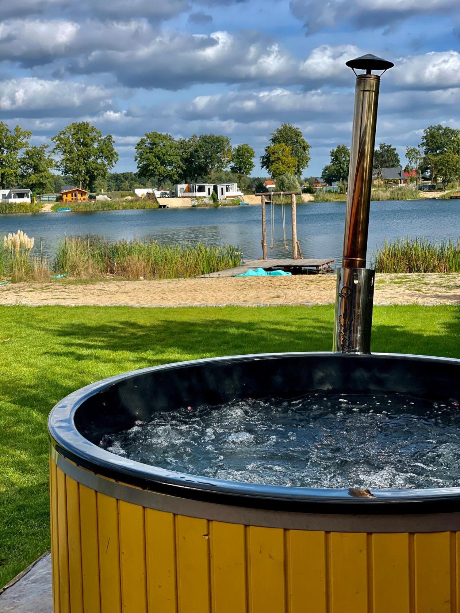 Relax House Nad Jeziorem Z Goraca Balia Villa Bieniowice Eksteriør bilde